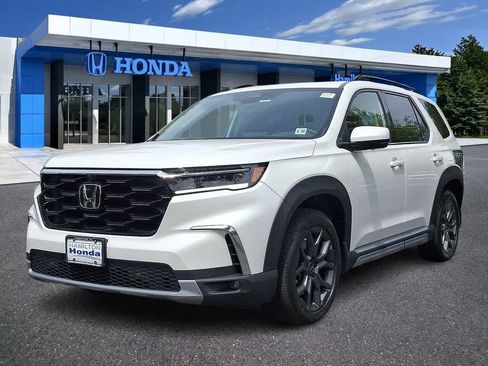 Certified 2023 Honda Pilot Elite image 1