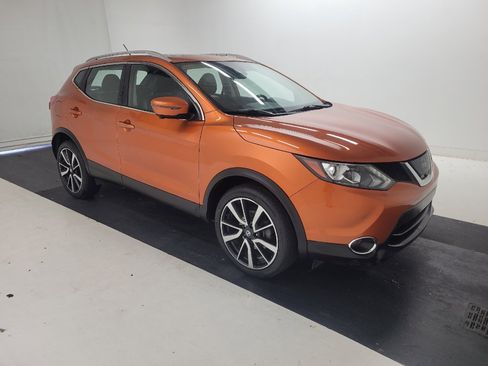 Used 2017 Nissan Rogue Sport SL w/ SL Premium Package AWD/4WD image 13