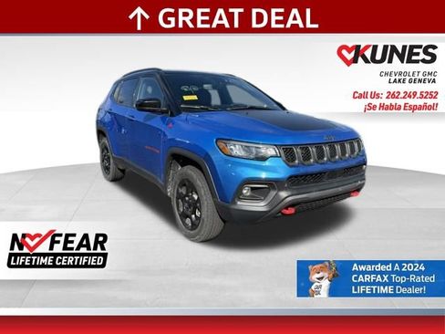 Used 2023 Jeep Compass Trailhawk image 1