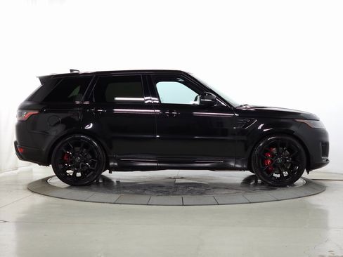 Used 2022 Land Rover Range Rover Sport HST image 9