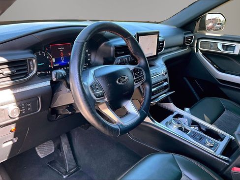 Used 2022 Ford Explorer Timberline AWD/4WD image 17