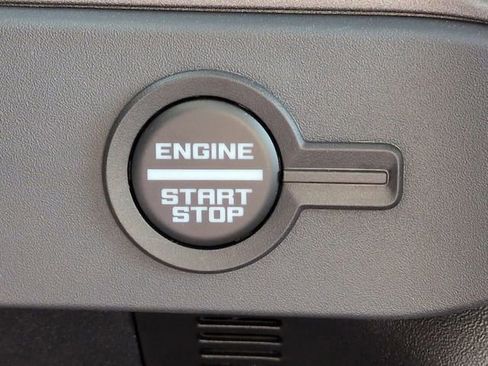 New 2025 Ford Bronco Badlands image 31