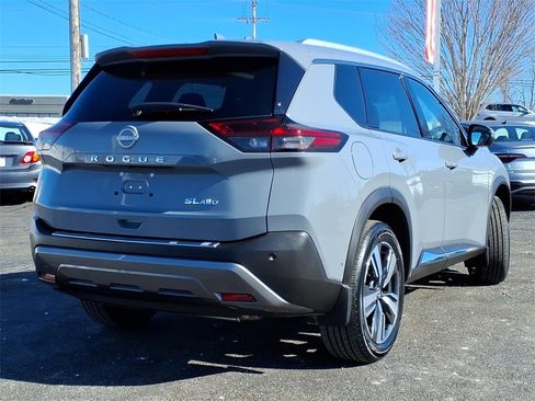 Certified 2023 Nissan Rogue SL w/ SL Premium Package image 3