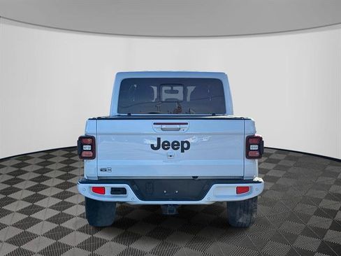 Used 2022 Jeep Gladiator Overland image 6