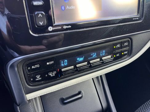 Used 2017 Toyota Corolla iM w/ Carpet Mat Package FWD image 37