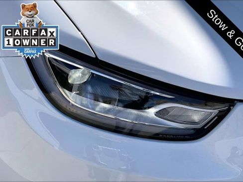 Used 2026 Chrysler Pacifica Limited w/ S Appearance Package FWD image 27