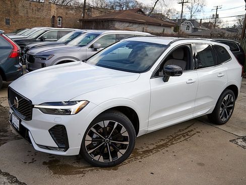 New 2026 Volvo XC60 B5 Plus w/ Protection Package Premier image 3