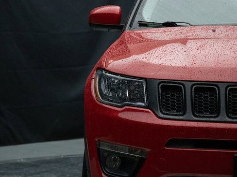 Used 2020 Jeep Compass Latitude image 5