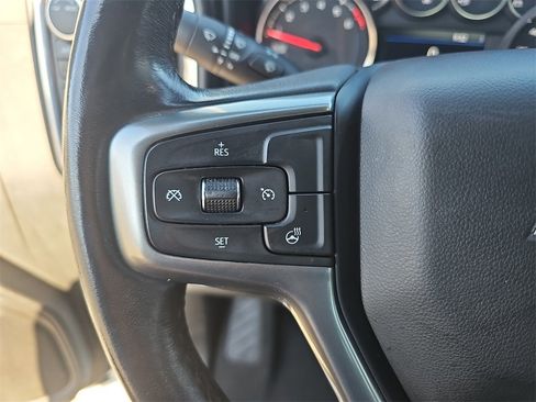 Used 2021 Chevrolet Silverado 1500 LT w/ Z71 Off-Road Package image 16