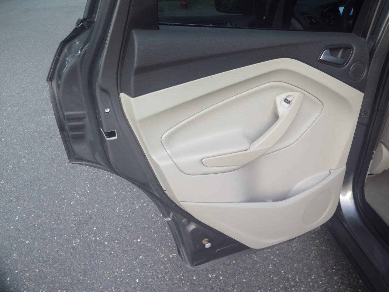 Used 2014 Ford Escape SE AWD/4WD image 27