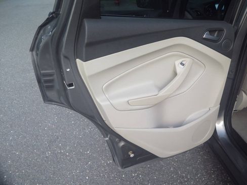 Used 2014 Ford Escape SE w/ Equipment Group 201A AWD/4WD image 27