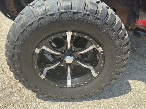 Used 2013 Jeep Wrangler Sport AWD/4WD image 12
