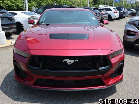 Used 2025 Ford Mustang GT Premium RWD image 5