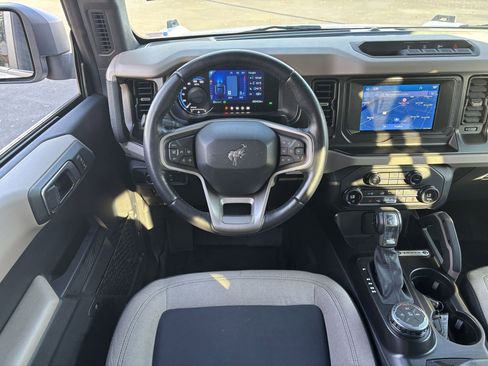 Used 2021 Ford Bronco Big Bend image 19