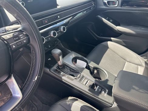 Used 2025 Honda Civic Sport Touring image 10