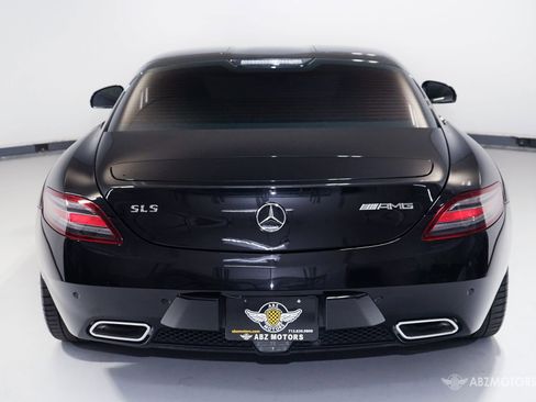 Used 2011 Mercedes-Benz SLS AMG Coupe image 8