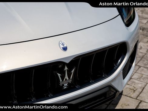 Used 2023 Maserati Grecale Modena AWD/4WD image 31