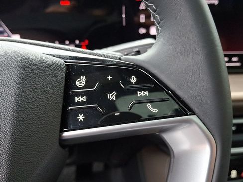 Certified 2025 Audi Q5 Premium AWD/4WD image 23