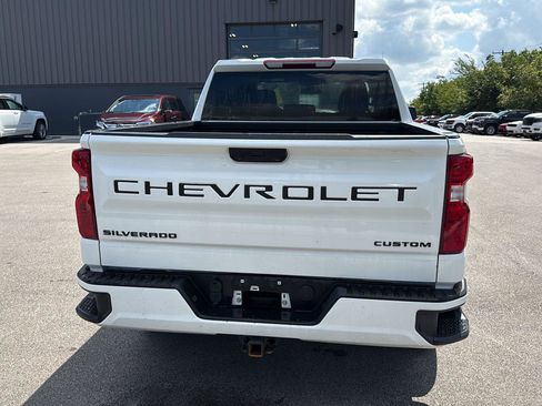 Used 2024 Chevrolet Silverado 1500 Custom w/ LPO, Dark Essentials Package AWD/4WD image 4