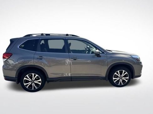 Used 2020 Subaru Forester Limited AWD/4WD image 6