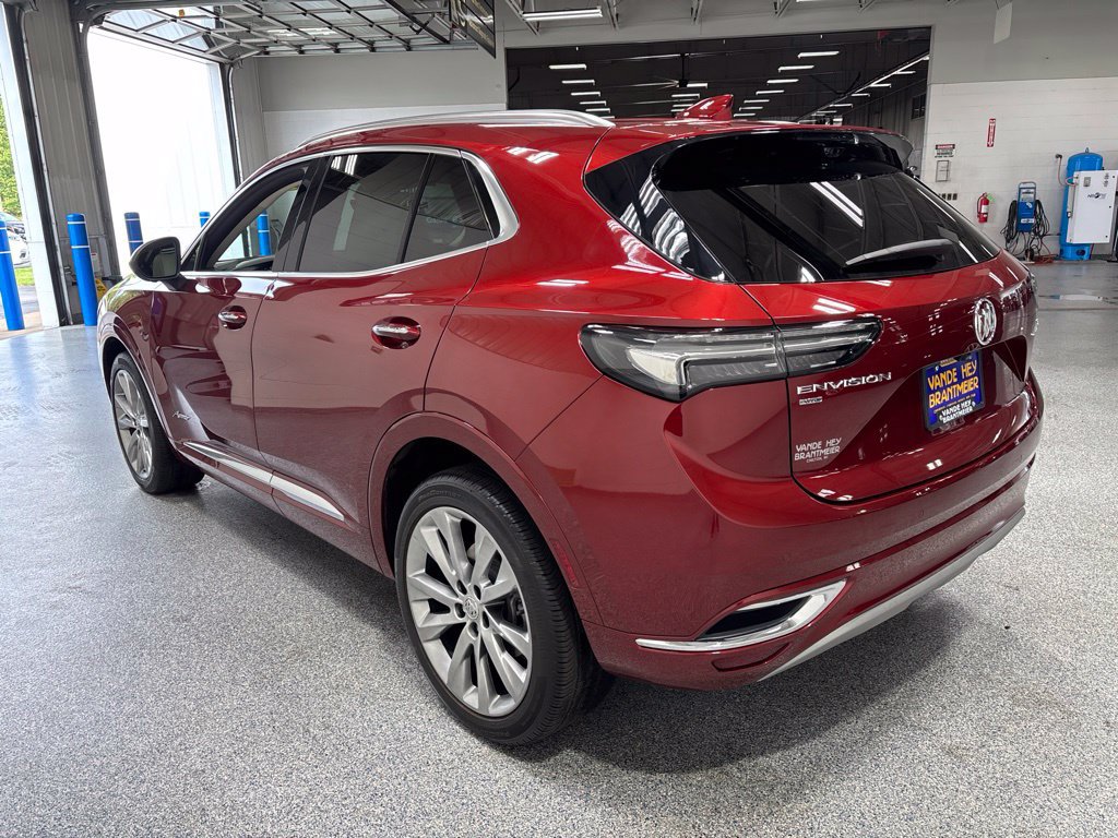 Used 2023 Buick Envision Avenir AWD/4WD image 5