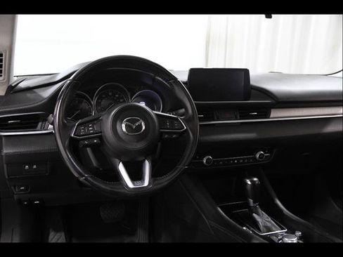 Used 2021 MAZDA MAZDA6 Touring FWD image 6