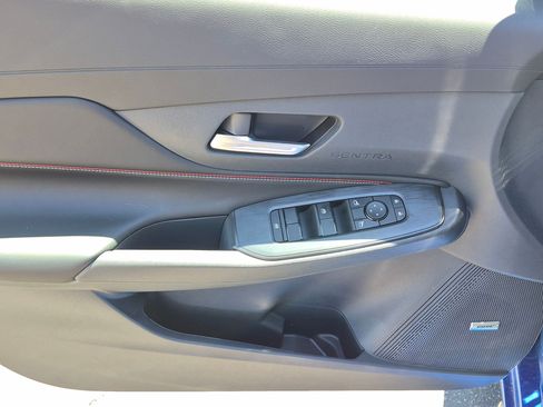 New 2026 Nissan Sentra SR w/ SR Premium Package FWD image 10