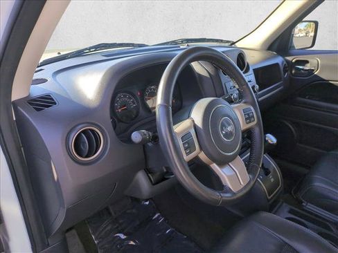 Used 2017 Jeep Patriot 75th Anniversary w/ Power Value Group image 10