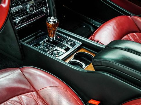 Used 2018 Bentley Mulsanne RWD image 22