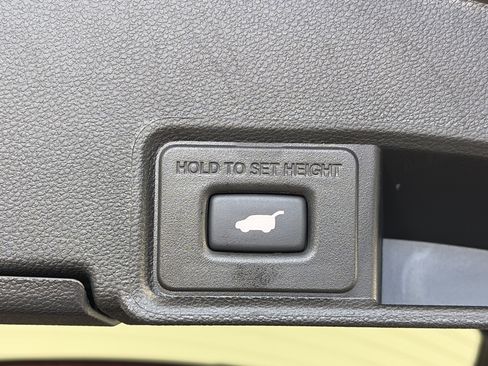 Used 2025 Acura RDX A-Spec image 15