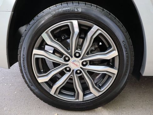 Used 2020 GMC Terrain Denali w/ Denali Premium Package image 43