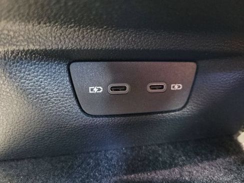 New 2026 Volkswagen GTI SE FWD image 11