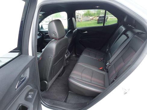 Used 2022 Chevrolet Equinox RS AWD/4WD image 24