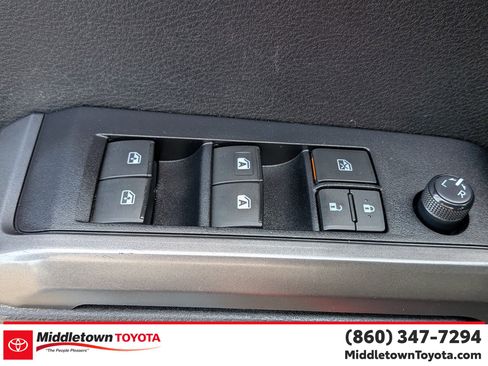 Certified 2021 Toyota Tacoma TRD Off-Road w/ TRD Premium Off Road Package AWD/4WD image 12