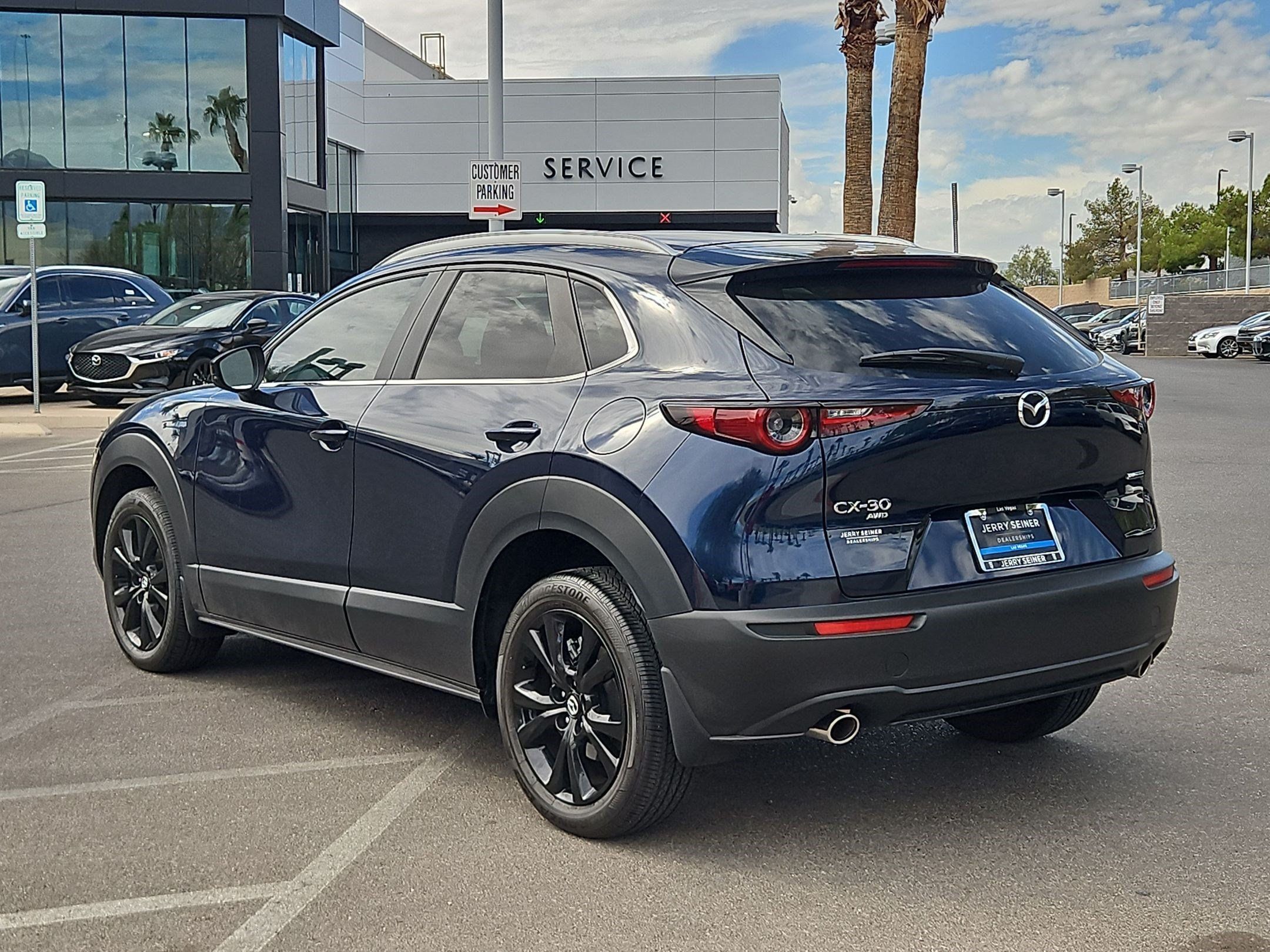 Certified 2025 MAZDA CX-30 AWD 2.5 S w/ Select Sport Pkg image 3