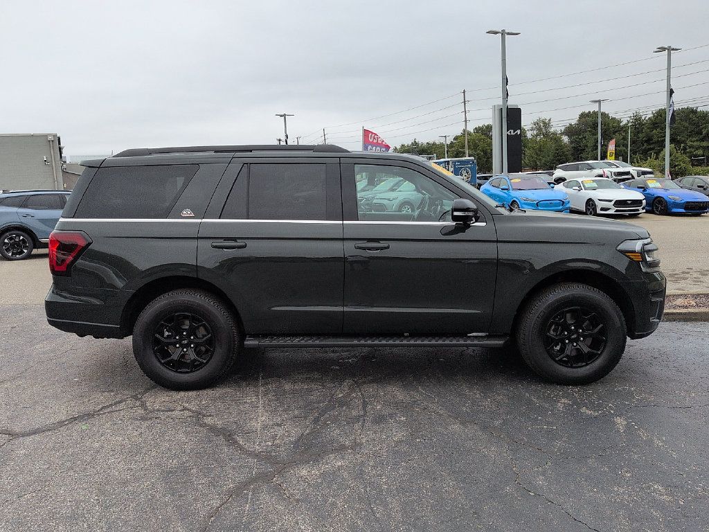 Used 2023 Ford Expedition Timberline AWD/4WD image 2