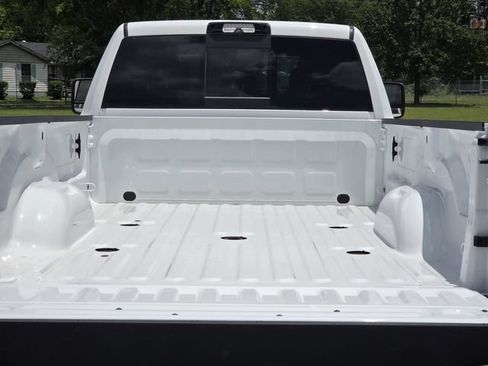 New 2026 RAM 3500 Tradesman AWD/4WD image 9
