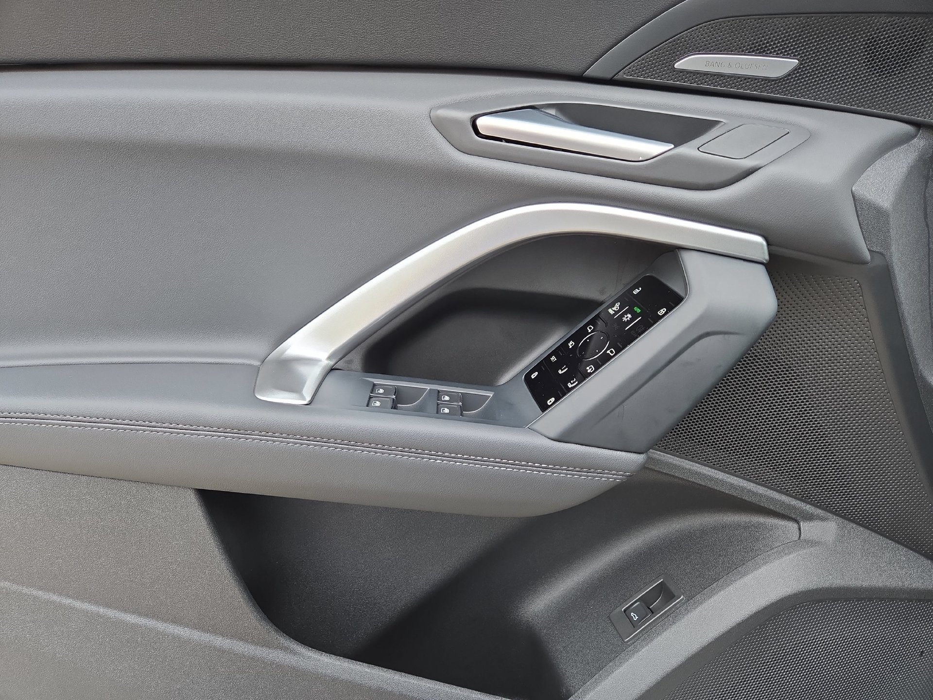 New 2026 Audi Q5 Premium Plus AWD/4WD image 15