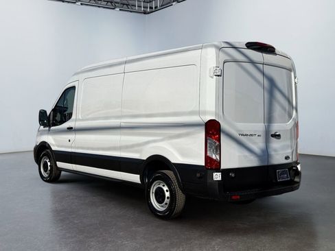 Used 2024 Ford Transit 150 Medium Roof image 7