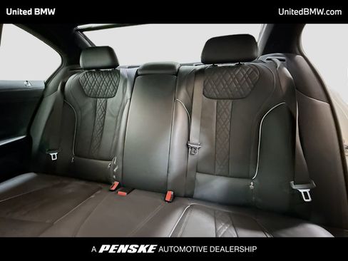 Used 2019 BMW 750i w/ M Sport Package image 13