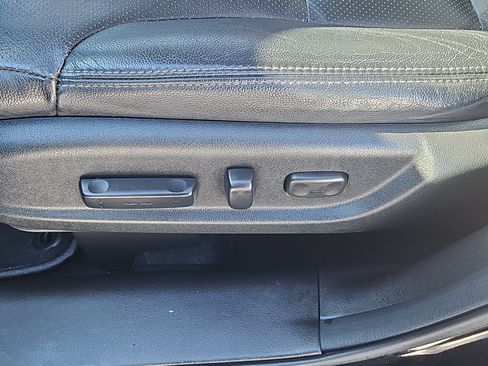 Used 2015 Honda CR-V Touring image 14