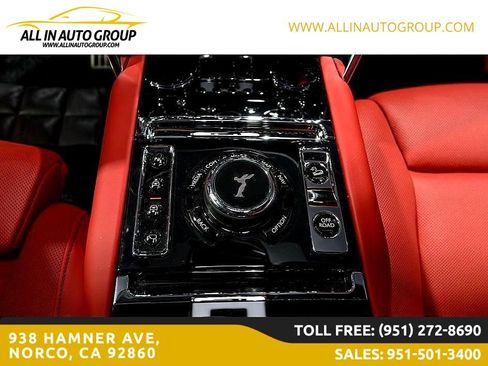 Used 2022 Rolls-Royce Cullinan w/ Dark Exterior Package image 22