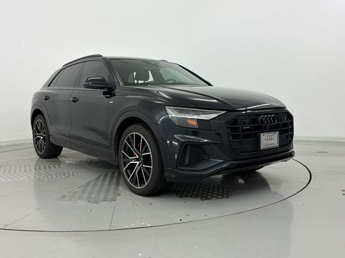 Used 2021 Audi Q8 Prestige w/ Prestige Package AWD/4WD image 7