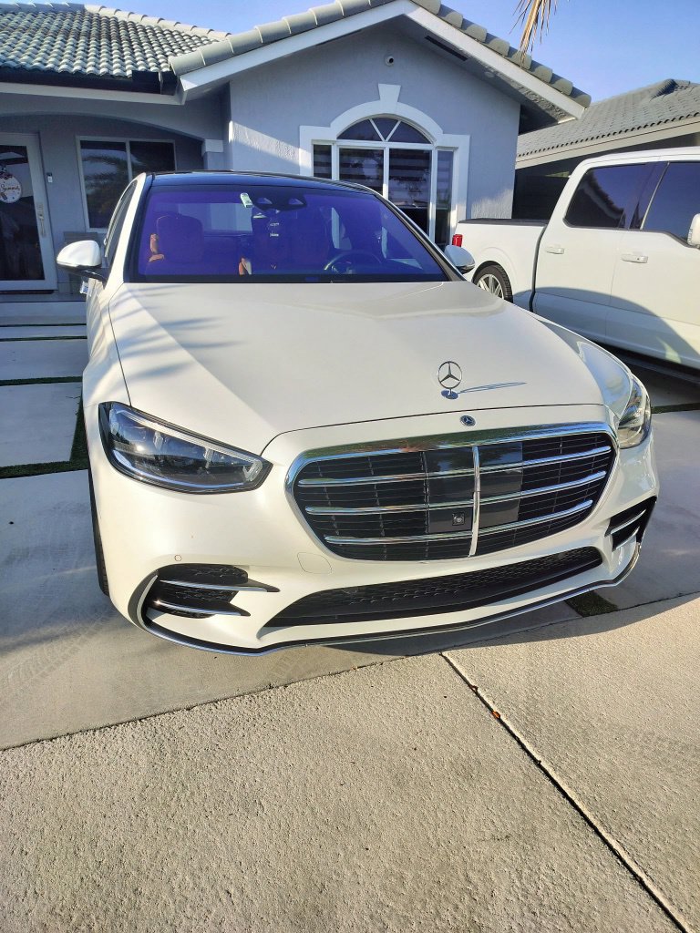 Used 2021 Mercedes-Benz S 580 4MATIC Sedan image 2