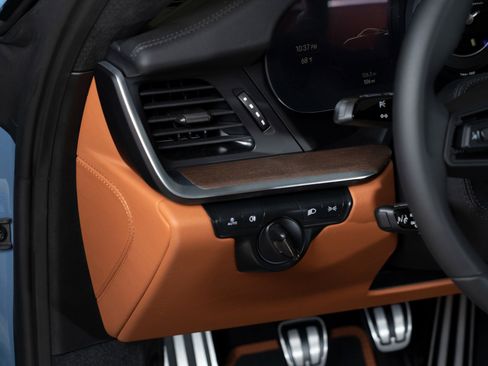 Used 2023 Porsche 911 Sport Classic image 20