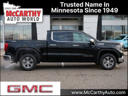 New 2025 GMC Sierra 1500 SLT w/ SLT Convenience Package