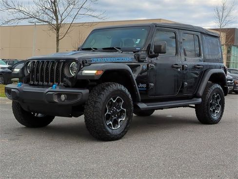 Used 2023 Jeep Wrangler Unlimited Rubicon 4xe image 2