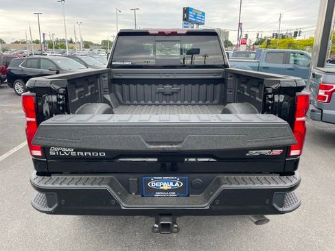 New 2026 Chevrolet Silverado 2500 ZR2 w/ Snow Plow Prep/Camper Package AWD/4WD image 12