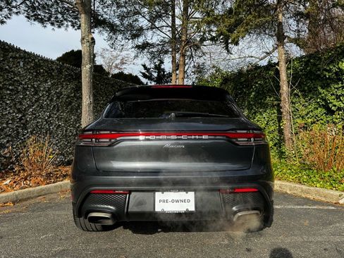 Used 2024 Porsche Macan image 6