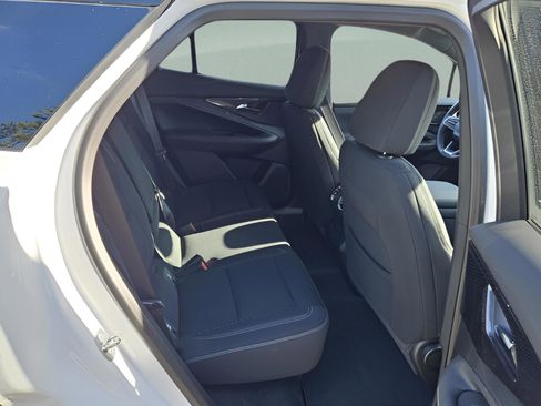 New 2025 Chevrolet Blazer EV LT w/ Midnight/Sport Edition image 19